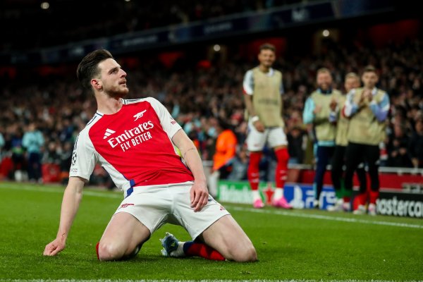 Score the key 3 points! The Gunners ended 5 games in all competitions and 3 Premier League rounds