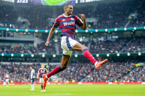 Very strong! Isaac scored 44 goals in the past two seasons, only less than Haaland and Salah
